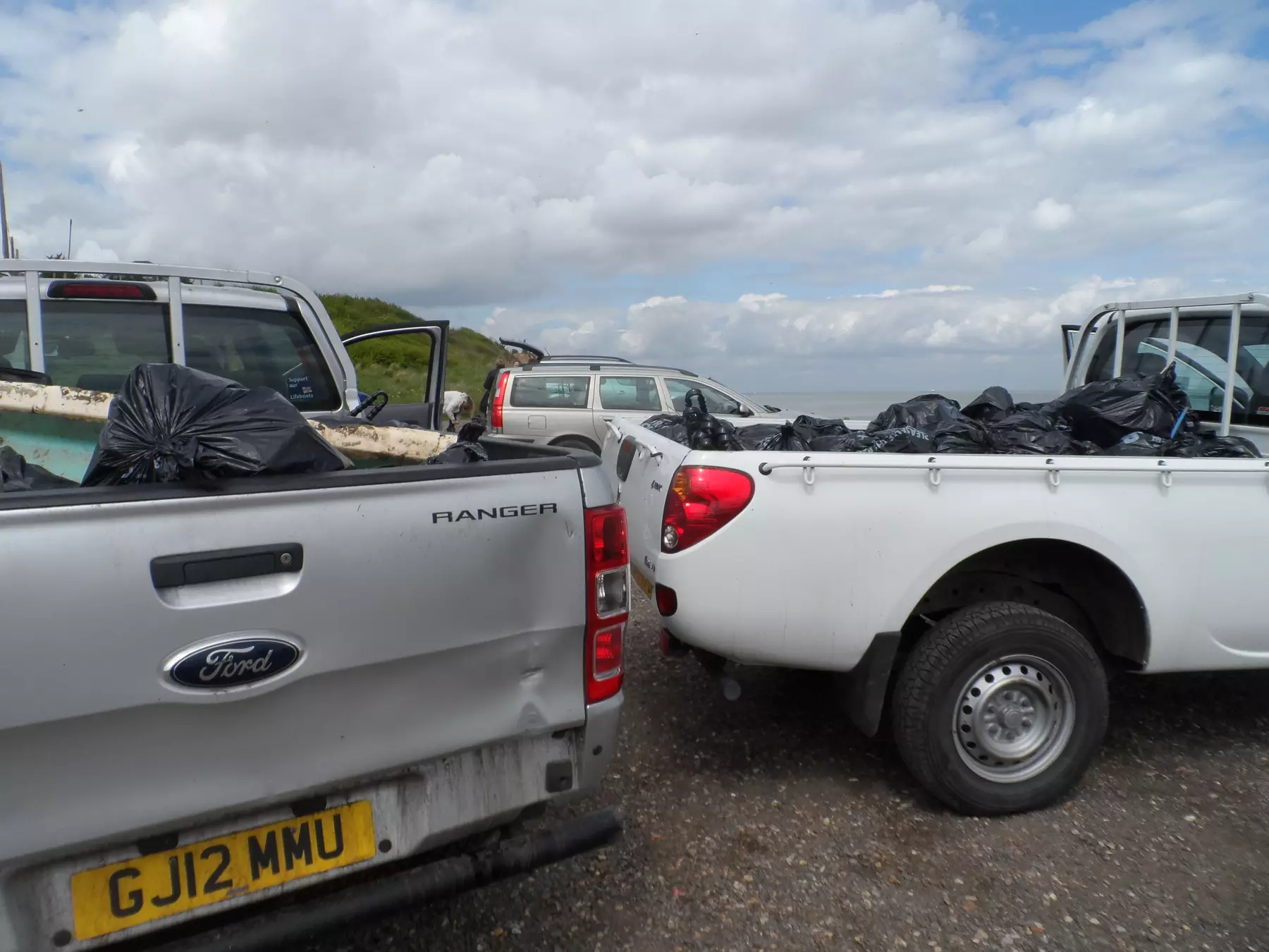 Beach Cleaning Rubbish Collection